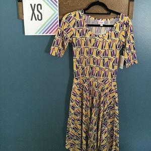 NWT XS LuLaRoe Nicole dress